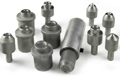 Outils de rivetage - Presse pneumatique